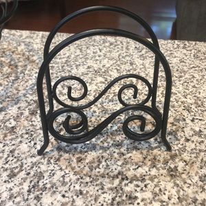 Fruit basket and napkin holder set